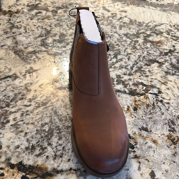 Sorel Emelie II Chelsea boot - Picture 4 of 4